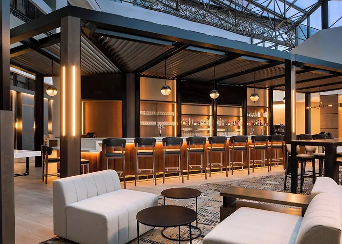 Sheraton Detroit Metro Airport